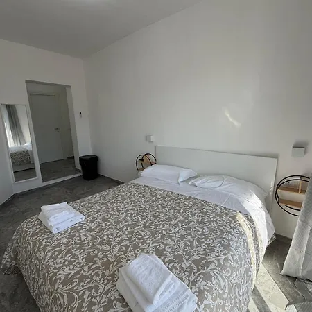 Mood Guest house 3*